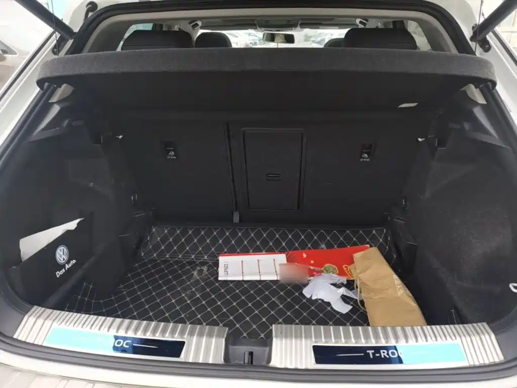 Volkswagen T-Roc — миниатюра 19