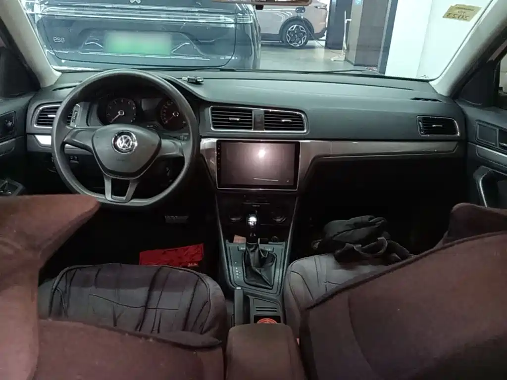 Volkswagen Lavida — миниатюра 10