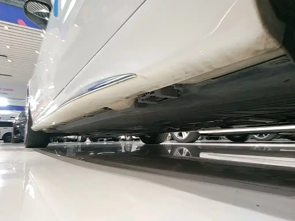 Mercedes-Benz C-Class — миниатюра 22