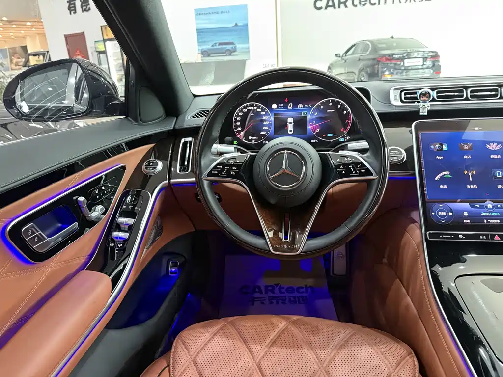 Mercedes-Benz S-Class — миниатюра 13