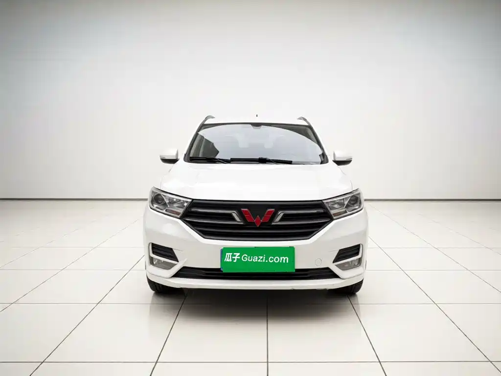 Wuling Hongguang — миниатюра 24
