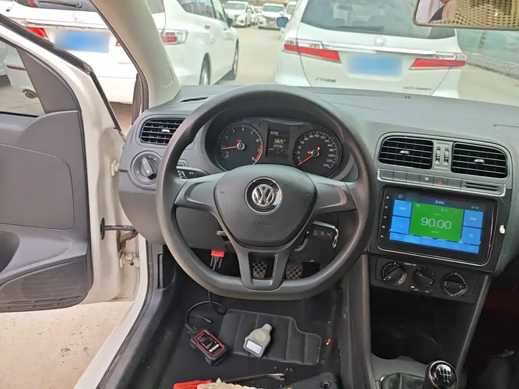 Volkswagen Polo — миниатюра 11