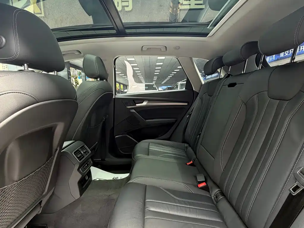 Audi Q5L — миниатюра 6
