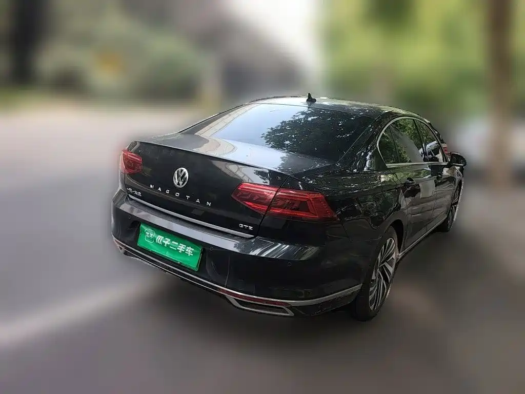 Volkswagen Magotan PHEV — миниатюра 8
