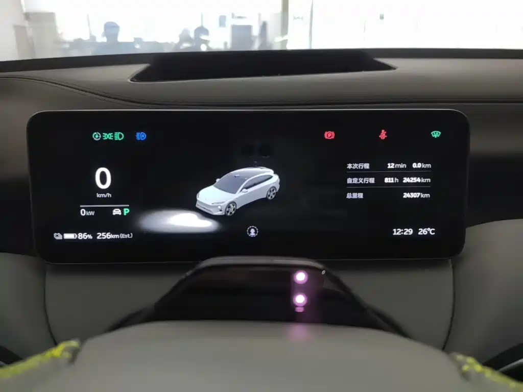 NIO ET5T — миниатюра 12