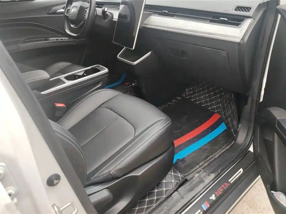 Neta V 2022 300 Lite