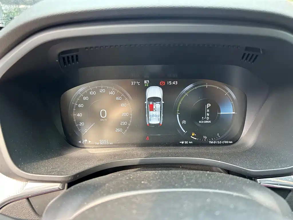 Volvo XC60 — миниатюра 11