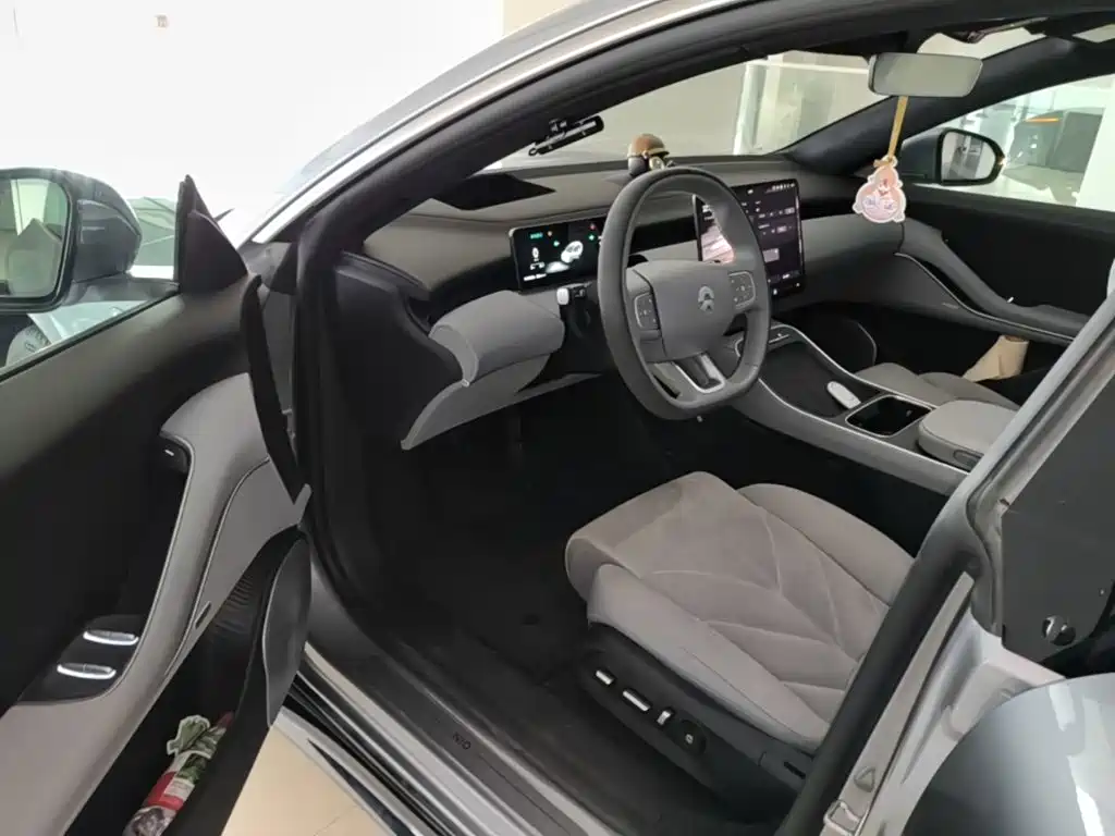 NIO ET5T — миниатюра 16