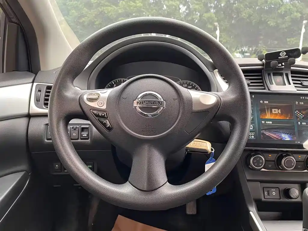 Nissan Sylphy — миниатюра 17