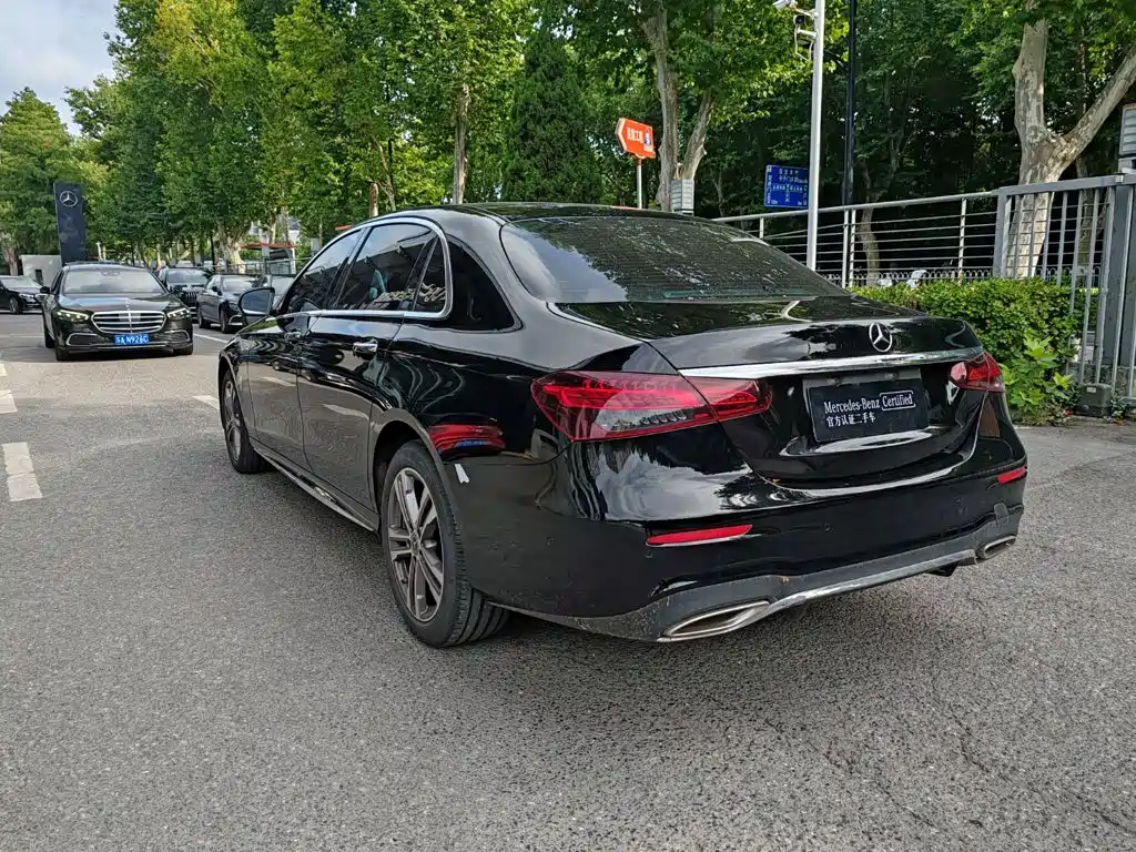 Mercedes-Benz E-Class E 2023 E 260 L Sport