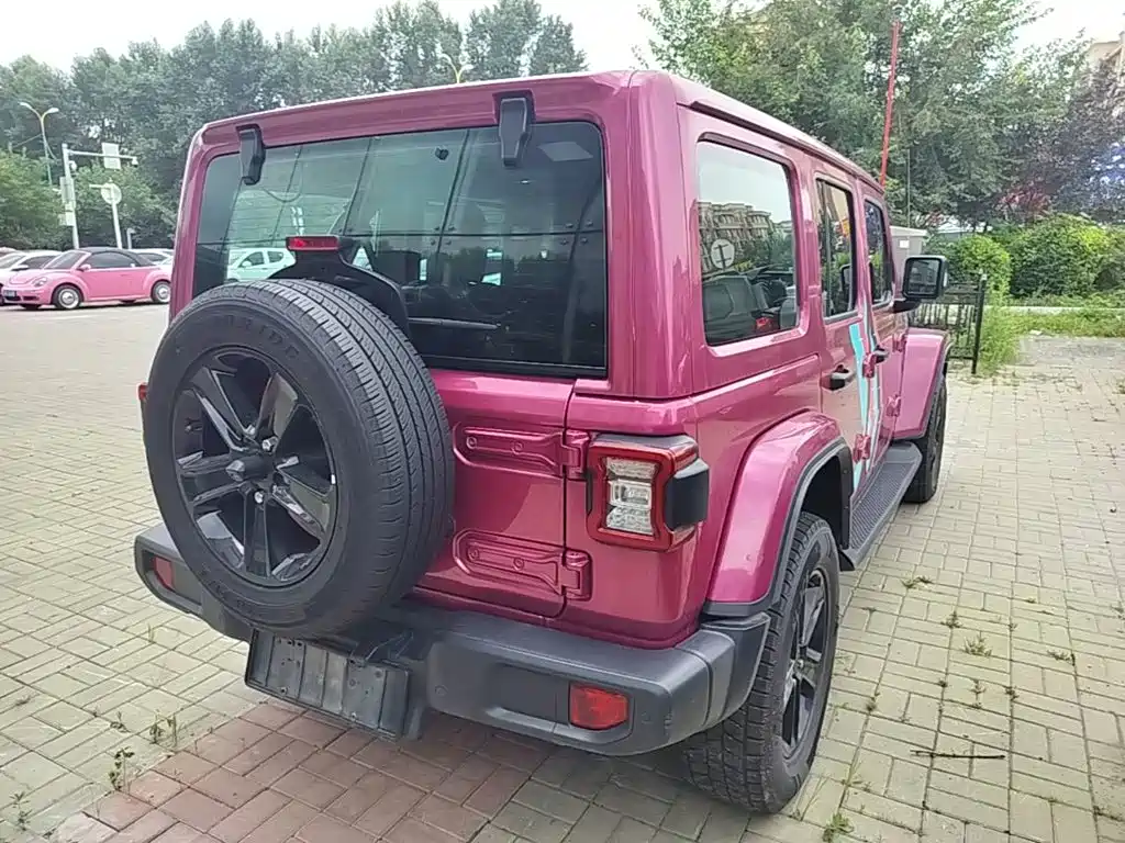 Jeep Wrangler — миниатюра 7