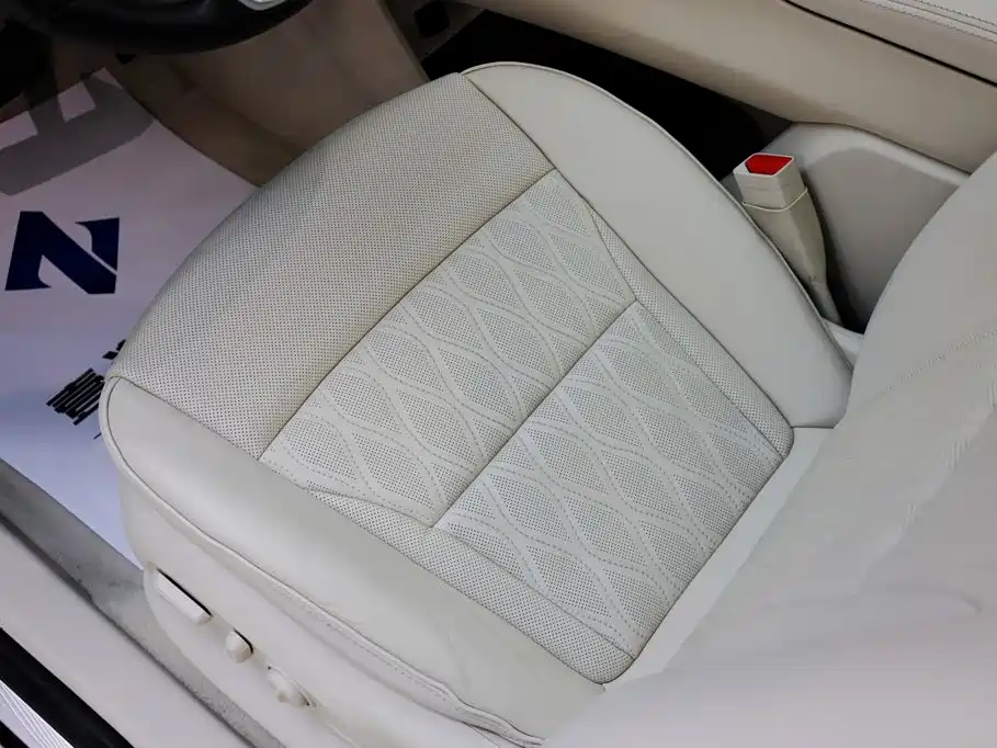 Buick Enclave — миниатюра 29