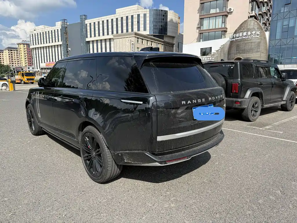Land Rover Range Rover — миниатюра 3