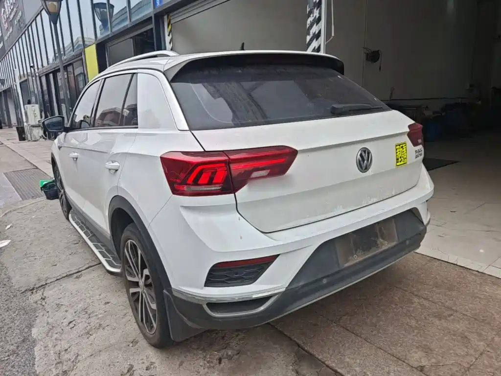Volkswagen T-Roc — миниатюра 5