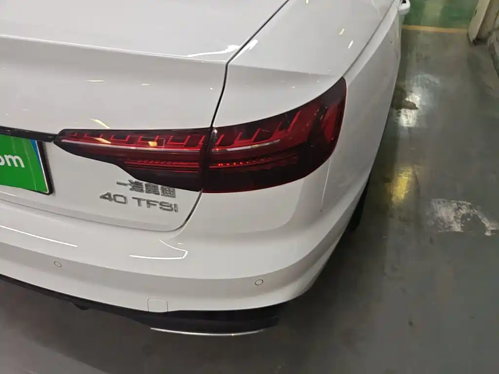 Audi A4L — миниатюра 8