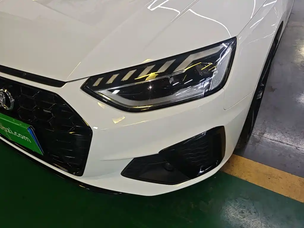 Audi A4L — миниатюра 24