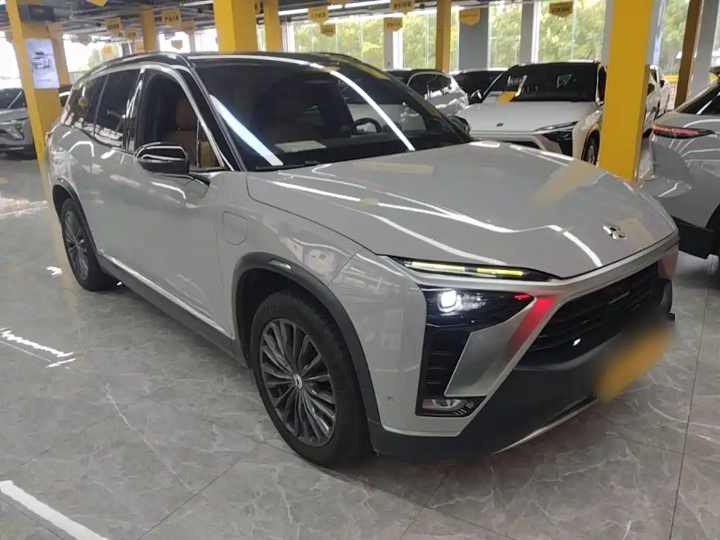 NIO ES8 — миниатюра 4