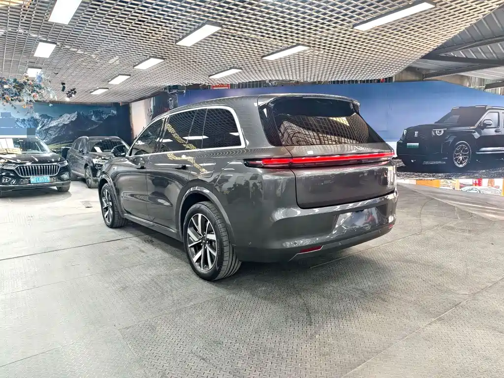 Li Auto Li L8 — миниатюра 9