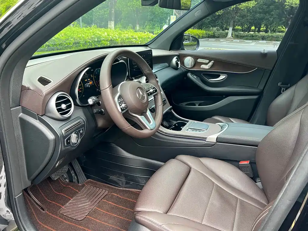 Mercedes-Benz GLC 2020 GLC 260 L 4MATIC Luxury