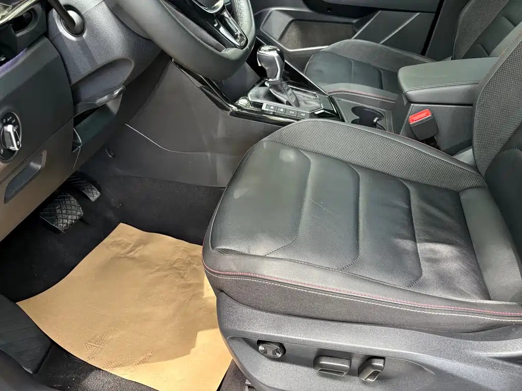 Volkswagen Tayron 2019 330TSI Luxury VI