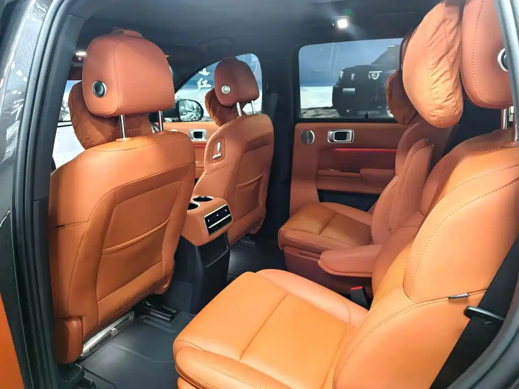 Li Auto Li L8 — миниатюра 6