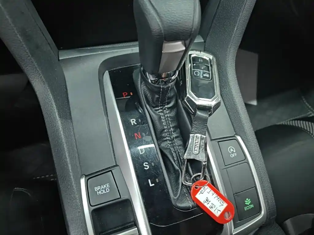 Honda Civic — миниатюра 14
