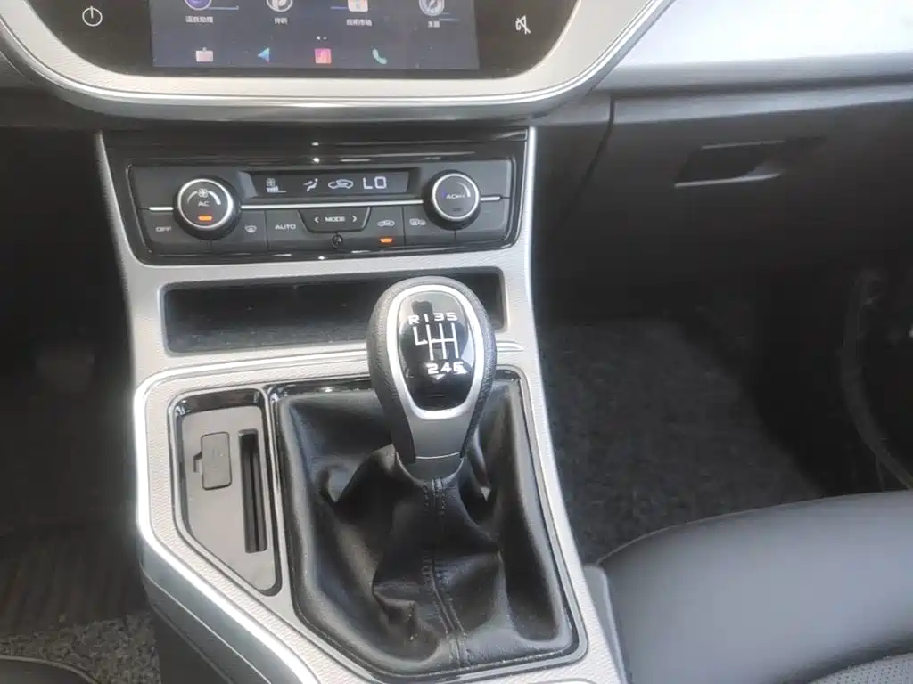 Geely Emgrand GL — миниатюра 14