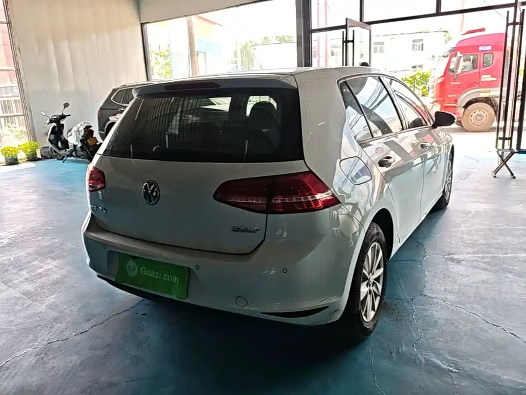 Volkswagen Golf — миниатюра 7