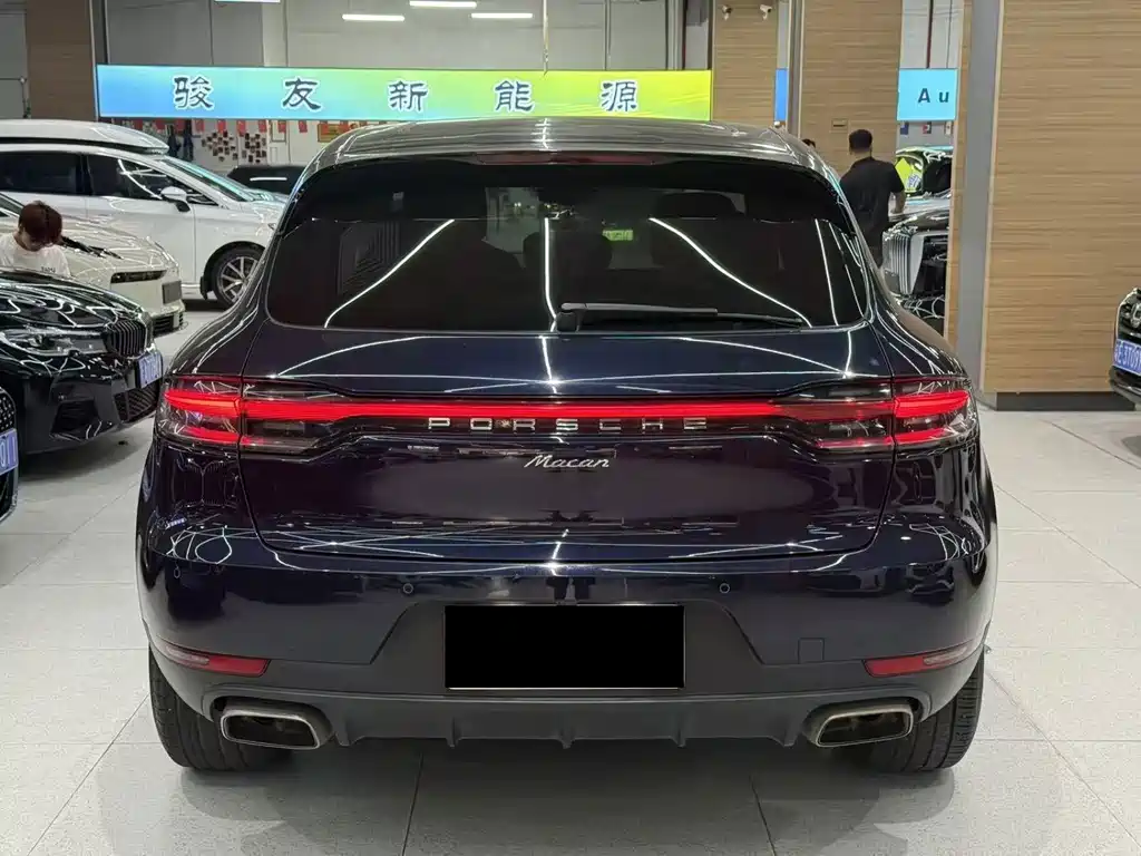 Porsche Macan — миниатюра 6