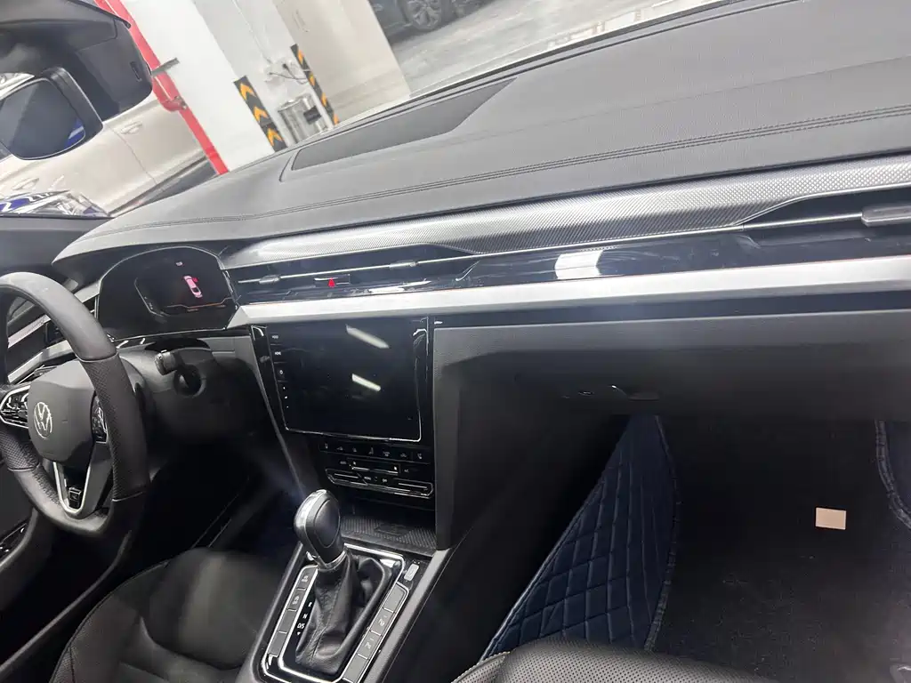 Volkswagen CC — миниатюра 5