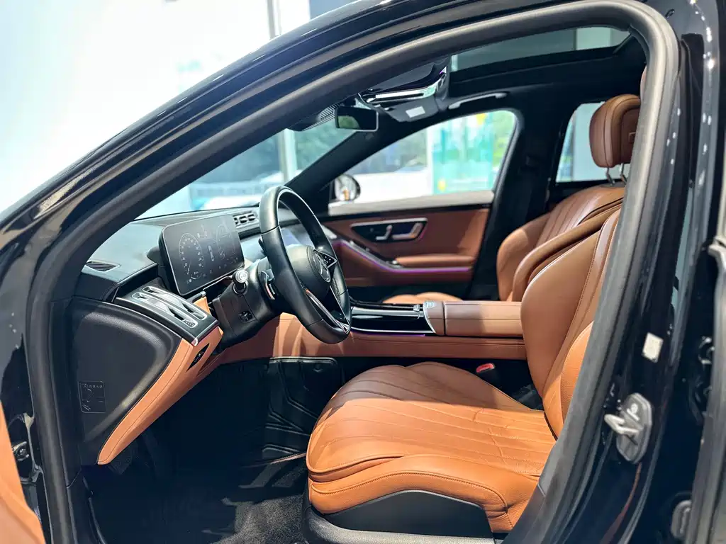 Mercedes-Benz S-Class — миниатюра 12