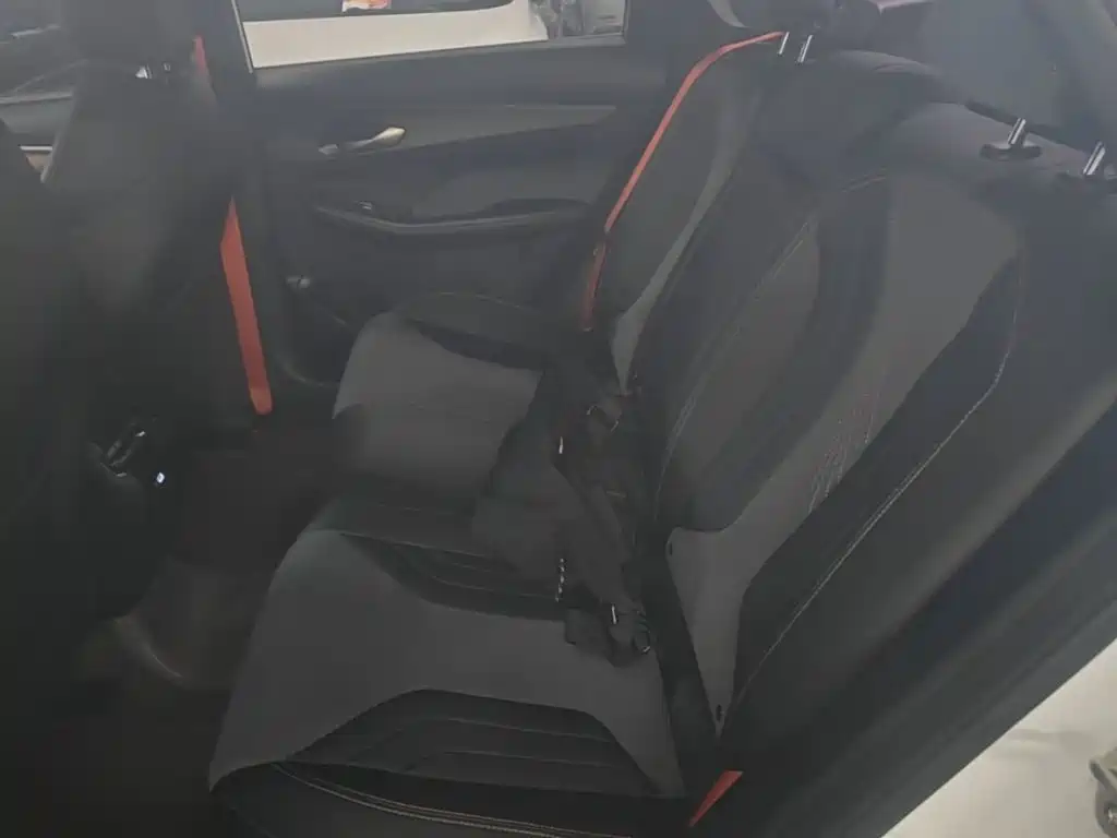 Geely Binrui — миниатюра 17