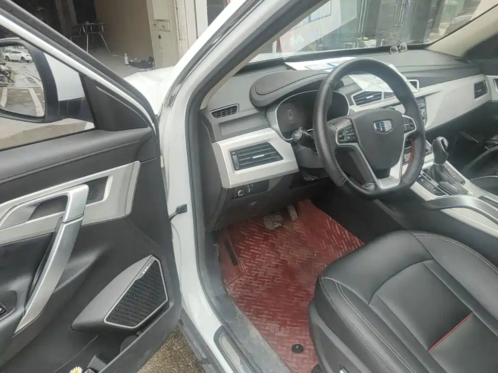 Geely Boyue — миниатюра 16