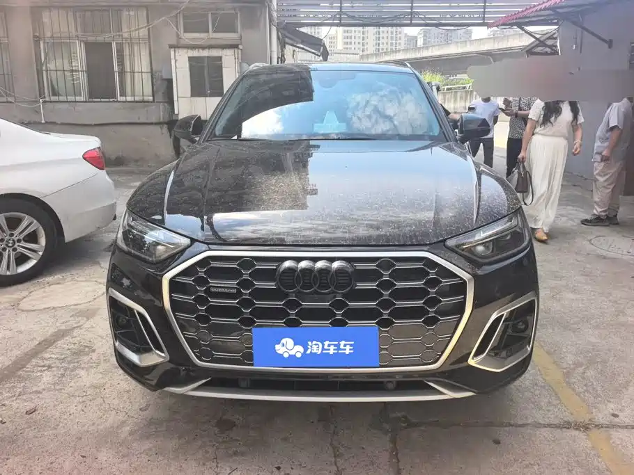 Audi Q5L — миниатюра 2