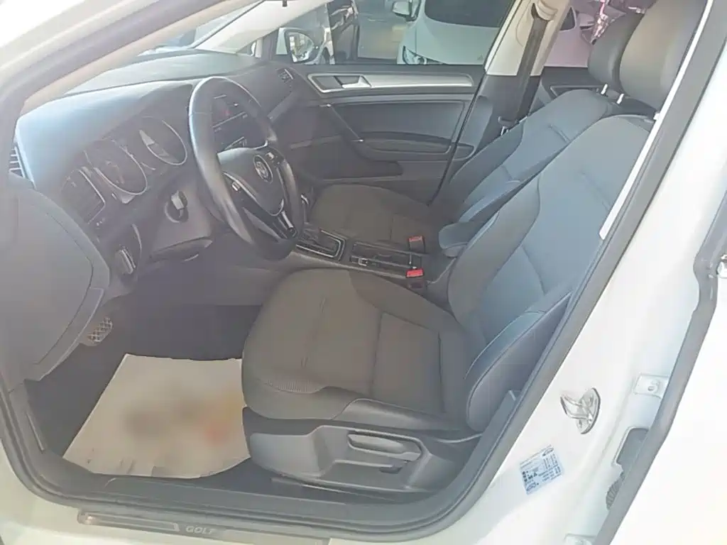 Volkswagen Golf — миниатюра 15