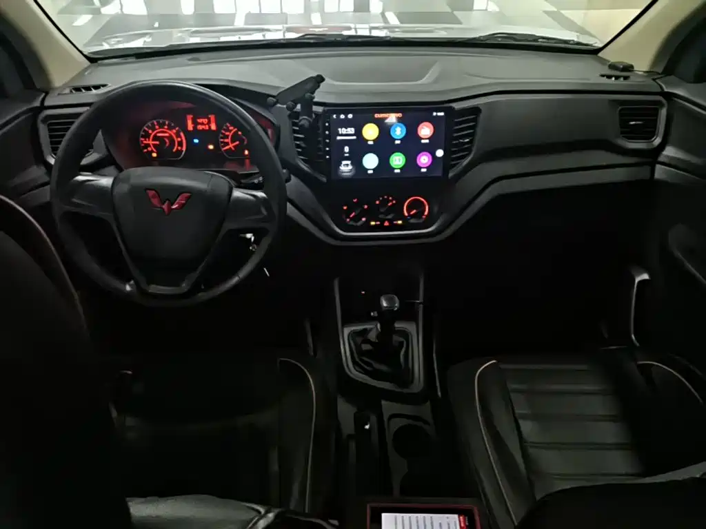 Wuling Hongguang V — миниатюра 10
