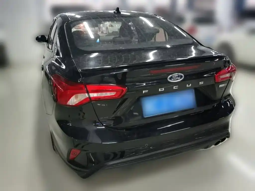 Ford Focus — миниатюра 9
