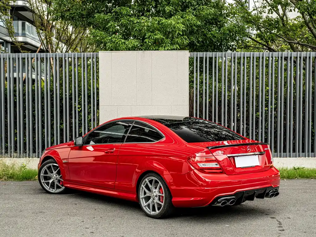 Mercedes-Benz C-Class AMG — миниатюра 5