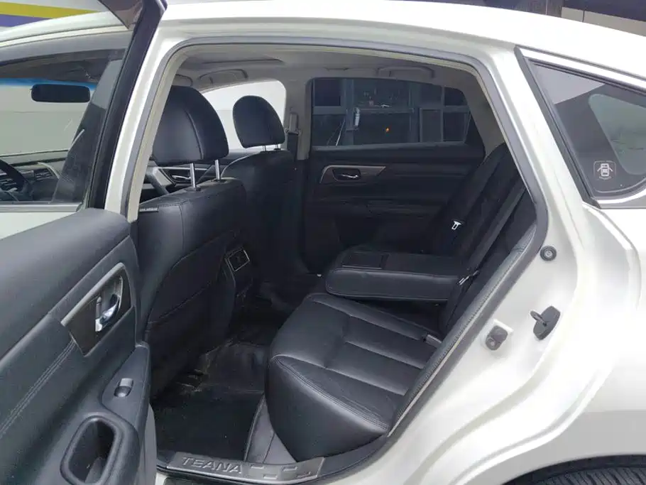 Nissan Teana — миниатюра 11