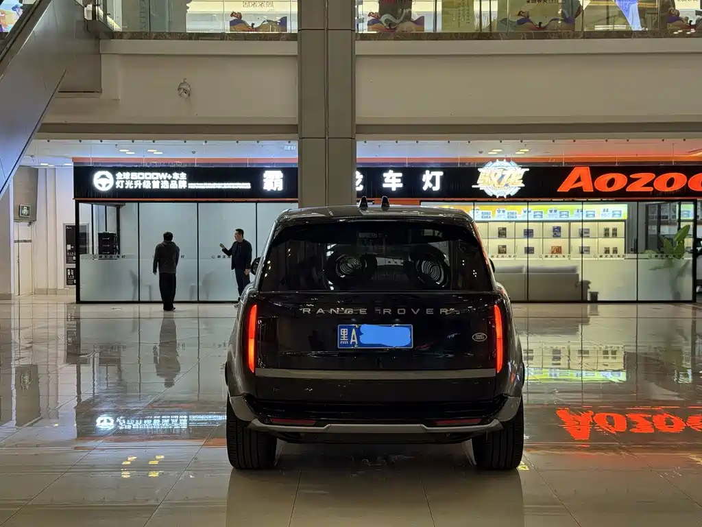 Land Rover Range Rover — миниатюра 3