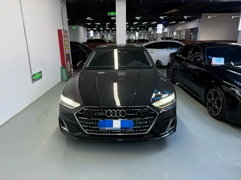 Audi A7L 2024