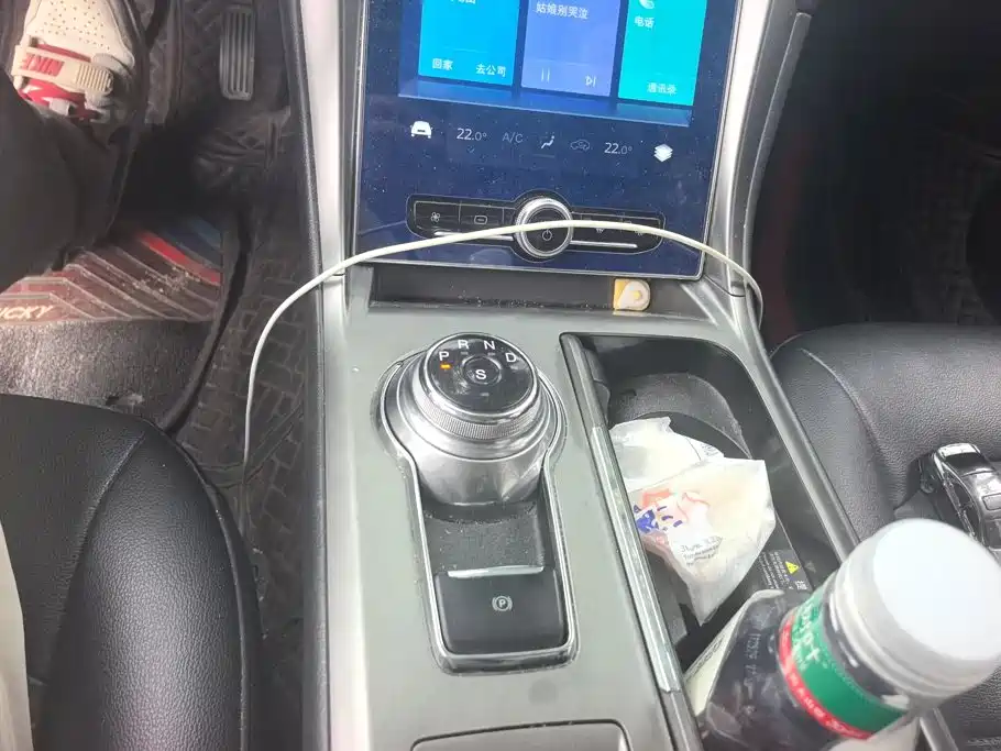 Ford Mondeo — миниатюра 16