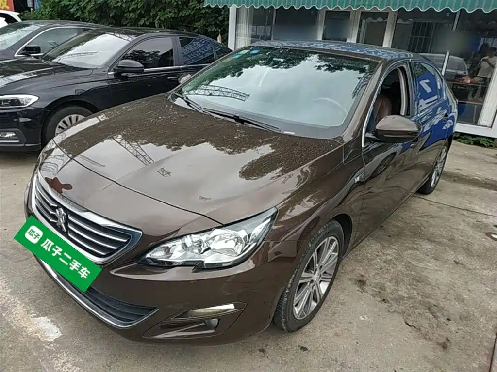 Peugeot 408 2016