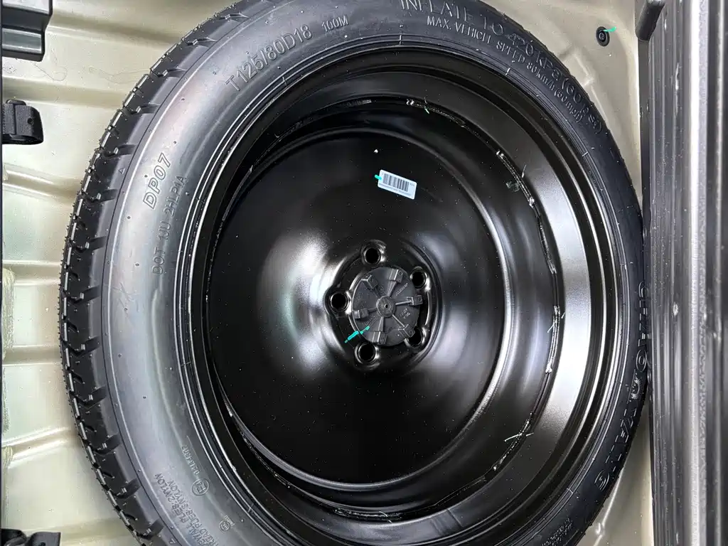 Geely Boyue L — миниатюра 18