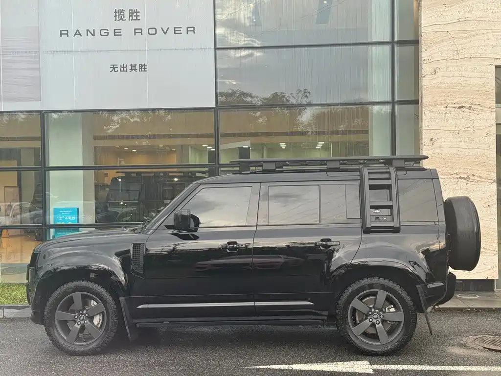 Land Rover Land Rover Defender 2023 110 3.0T P400 X-DYNAMIC HSE