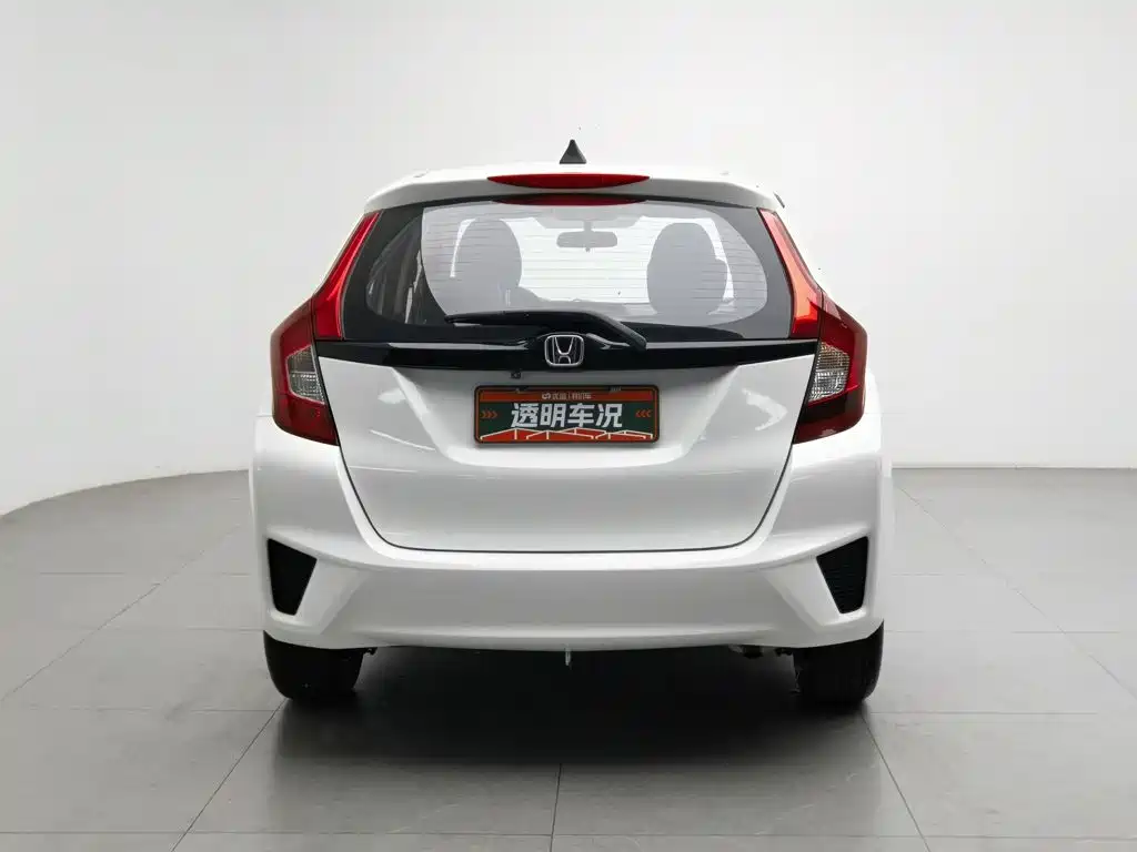 Honda Fit — миниатюра 4