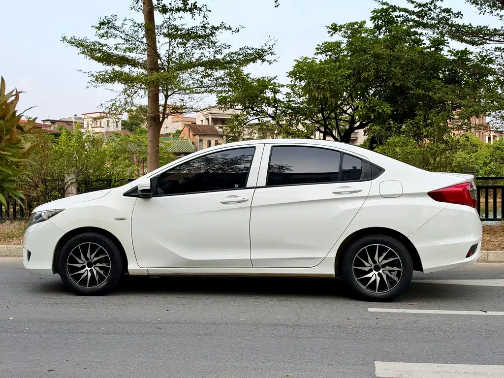 Honda Greiz — миниатюра 8