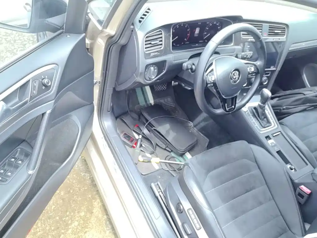 Volkswagen Golf — миниатюра 16