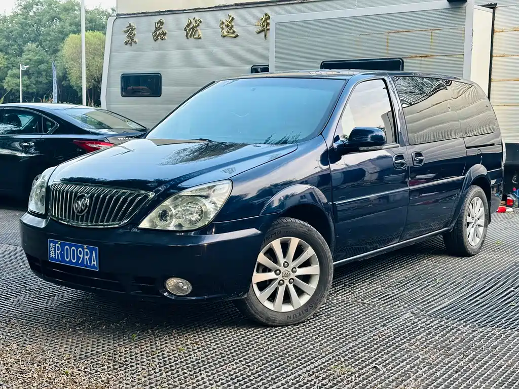 Buick GL8 2015