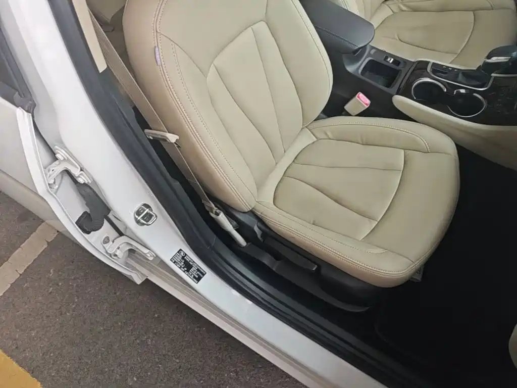 Buick Verano — миниатюра 25